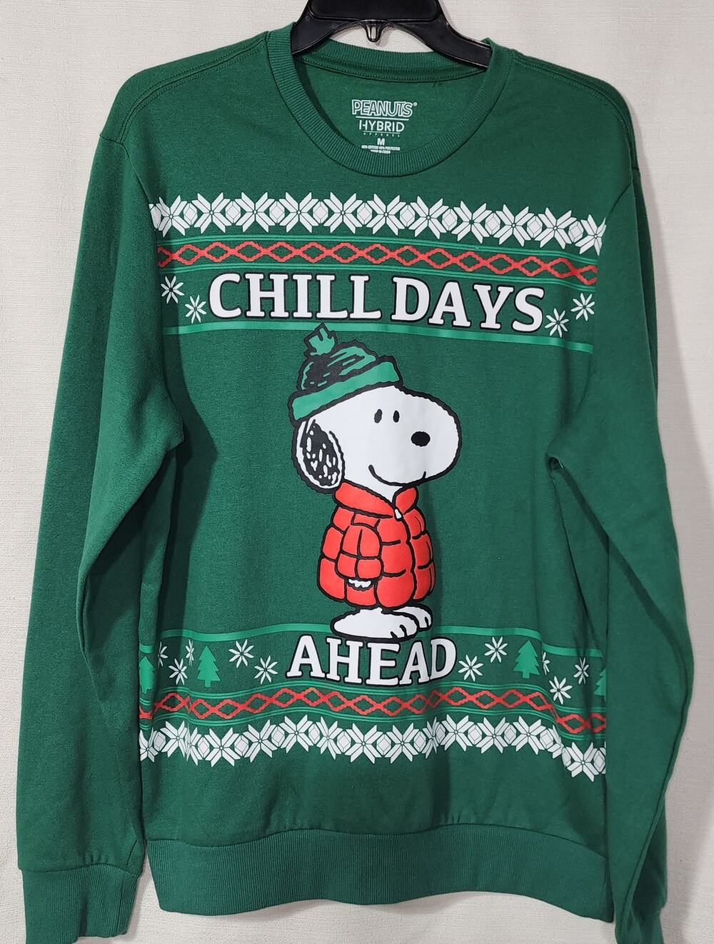 Snoopy ''Chill Days ahead'' men's medium sweatshirts